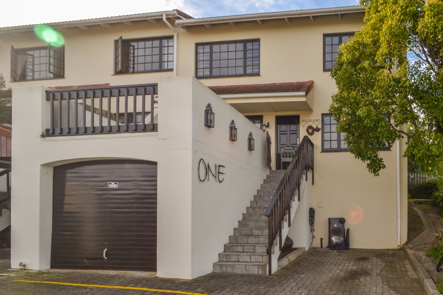 3 Bedroom Property for Sale in Knysna Central Western Cape